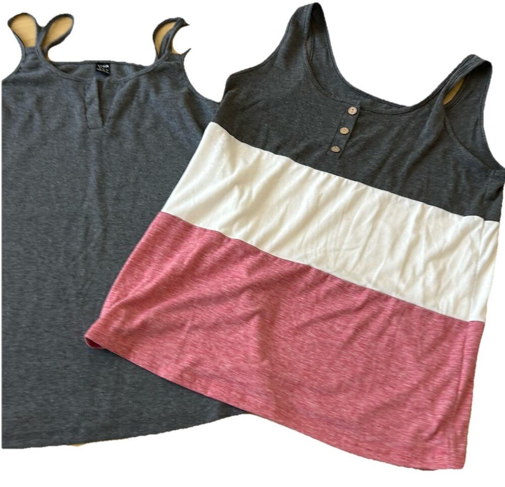 2 Women’s Tank Tops Med Ribbed And Tiered Long Gray Stripes Athletic Comfy Gym